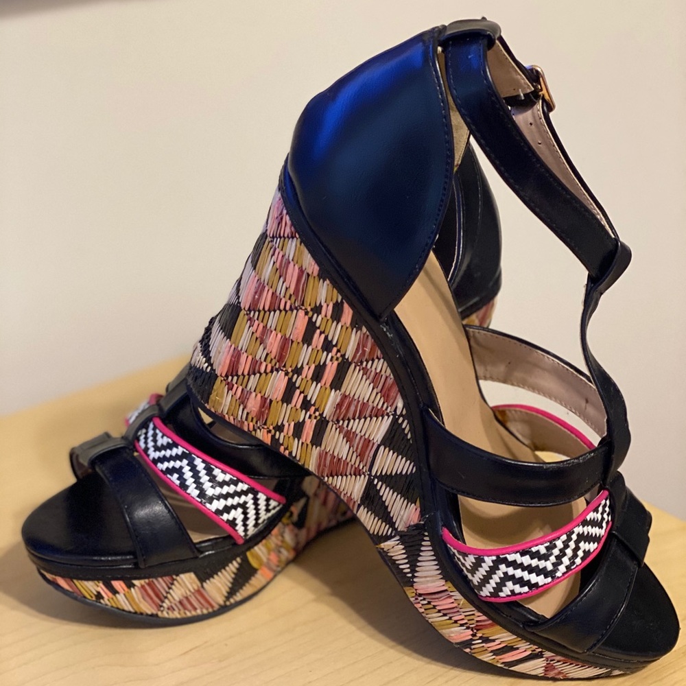 Multicolor Platform sandals